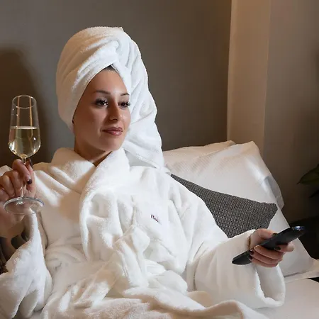 Riserva Bianca Limone & Hotel 4*