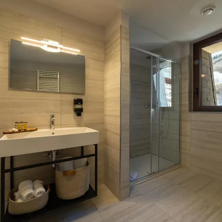 Riserva Bianca Limone & Hotel Limone Piemonte